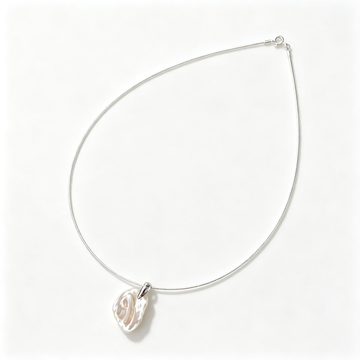 Petal Baroque Pearl Collar Necklace (925 Sterling Silver)