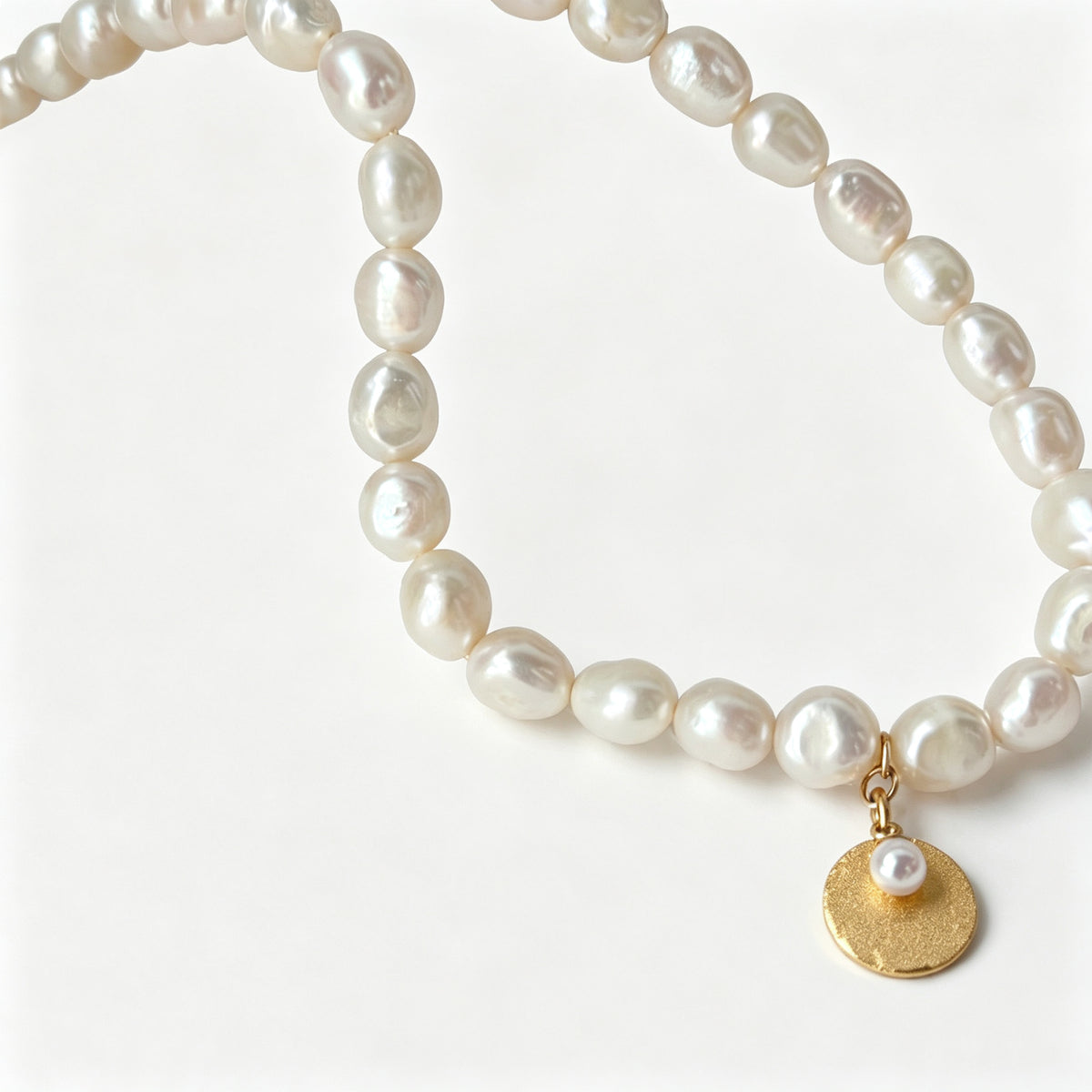 "Gardenia" Baroque Pearl & Coin Necklace (925 Silver)