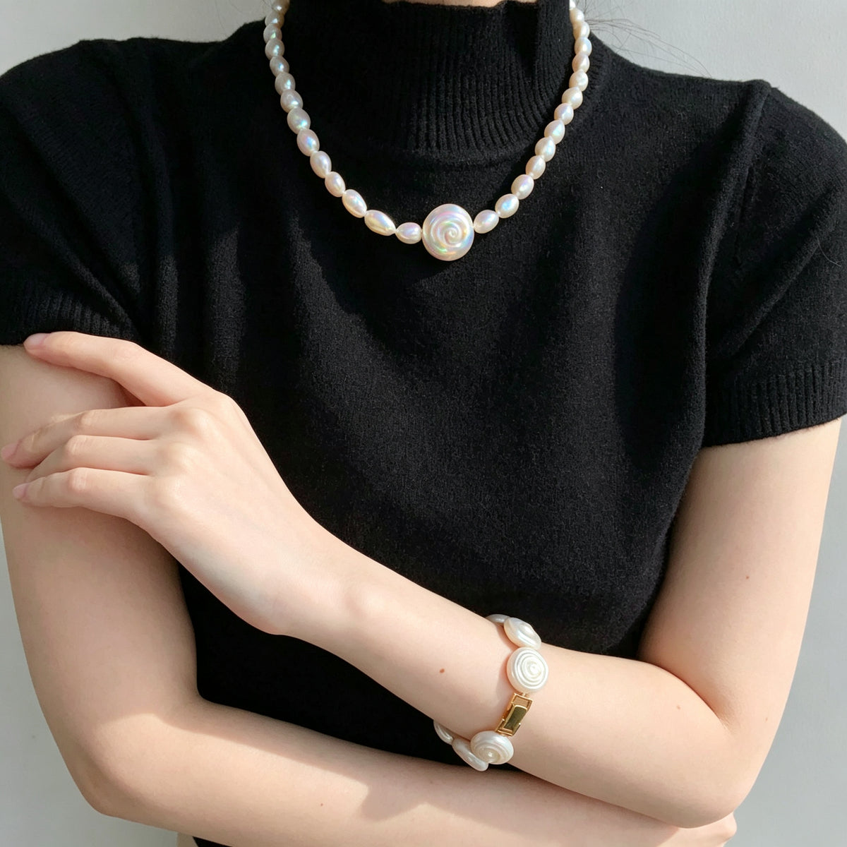 Vintage Roman Beaded Pearl Necklace (14K Gold Filled)