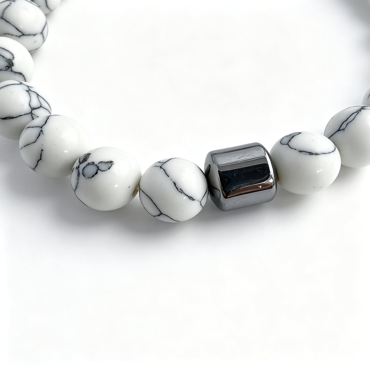 White Howlite & Hematite Stretch Bracelet (8mm)